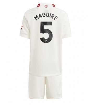 Lacne Dětský Futbalové dres Manchester United Harry Maguire #5 2023-24 Krátky Rukáv - Tretina (+ trenírky)